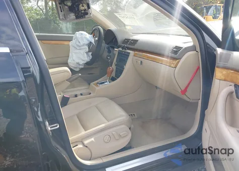 2008 Audi A4 3.2 z USA, uszkodzony, nr VIN WAUDH78E28A154957